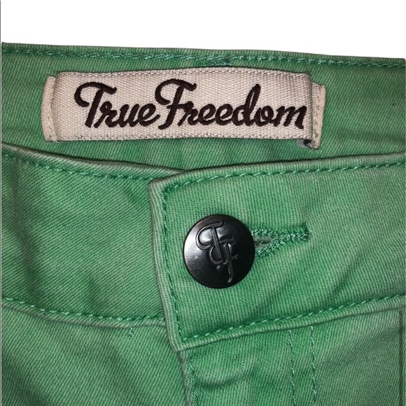 True Freedom Mint Shorts Size 3 - Picture 4 of 5